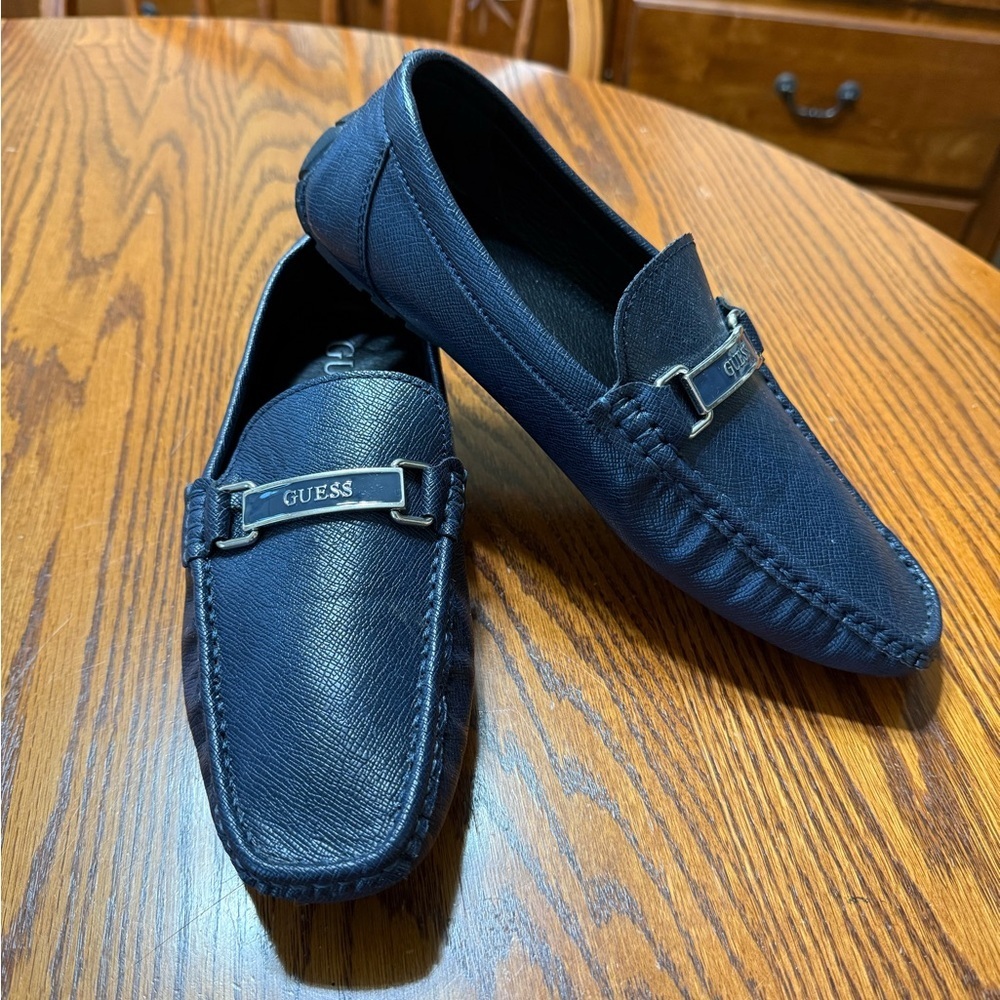 GUESS Men's Navy Blue Loafers Size 7